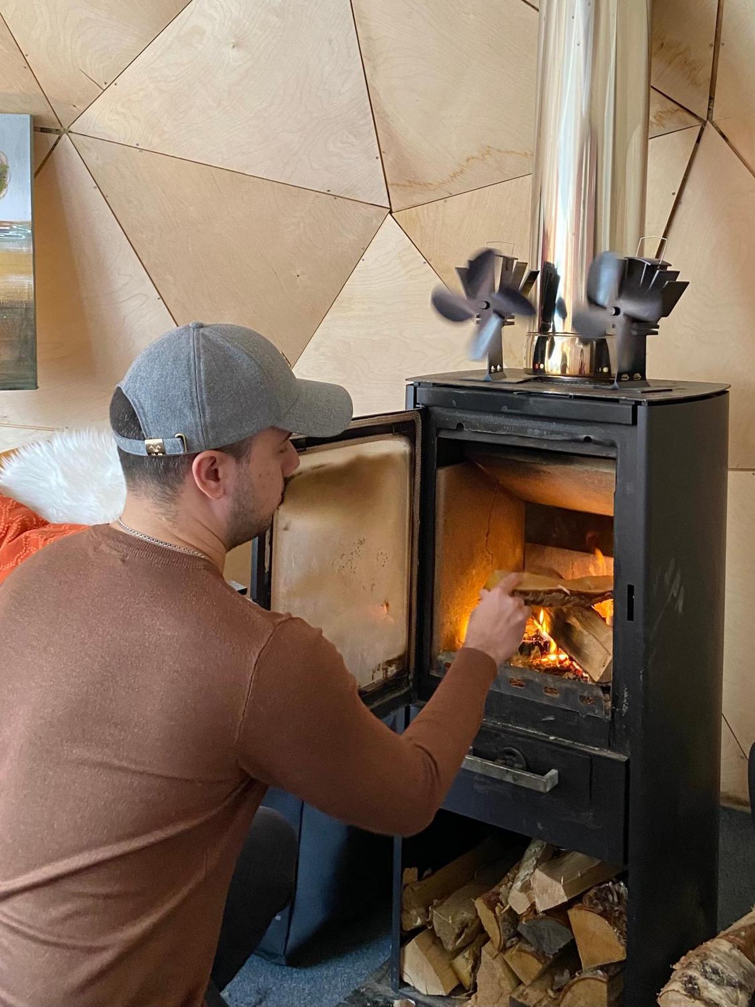 Aurora Igloo Fireplace-Heated Tents In A Secret Forest With Private Jacuzzi And Shared Sauna Bathroom And Dog Friendly Rovaniemi Bagian luar foto